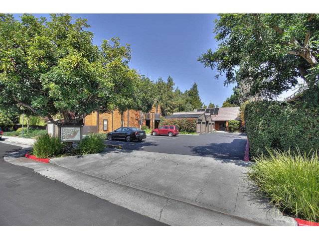 Palo Alto, CA 94306,4137 THAIN WAY