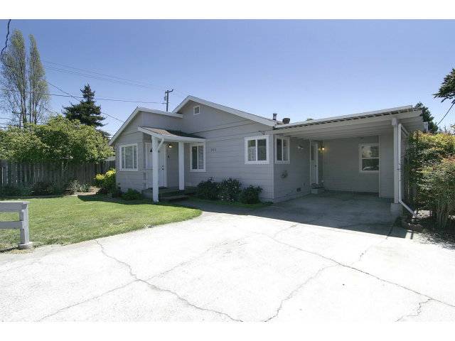 Aptos, CA 95003,505 HARRIET AVE