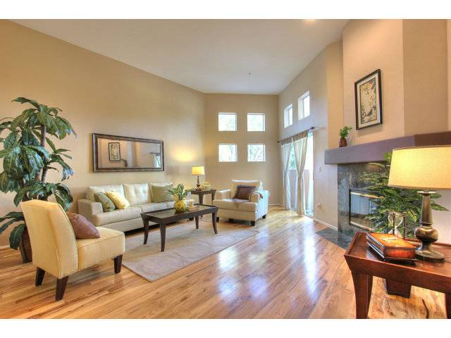 Sunnyvale, CA 94086,968 ASILOMAR TER #4