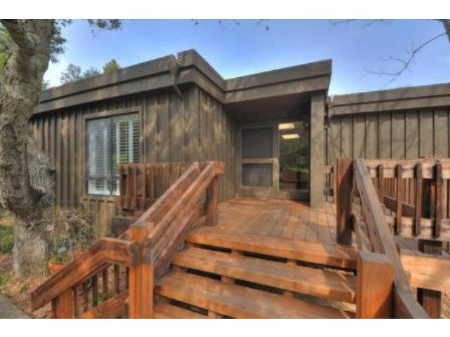 Portola Valley, CA 94028,2 OHLONE ST