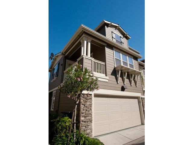 Belmont, CA 94002,1000 LIVE OAK WAY #1001