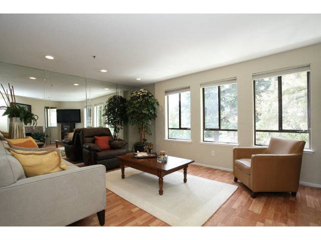 Palo Alto, CA 94301,365 FOREST AVE #3B