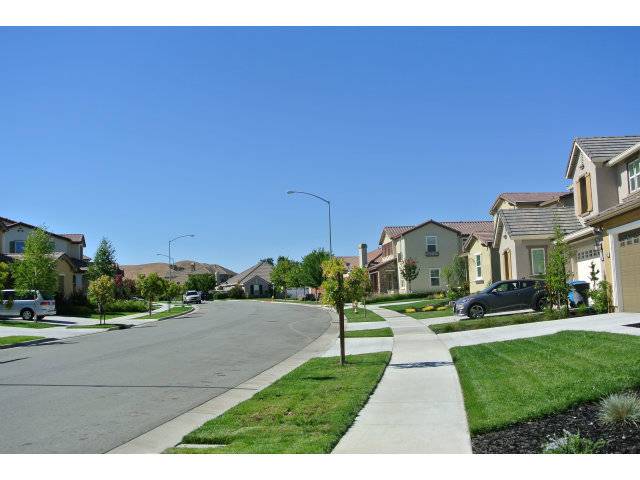 Gilroy, CA 95020,9712 COYOTE MOON LN