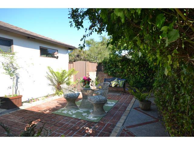 South San Francisco, CA 94080,46 BRADFORD DR