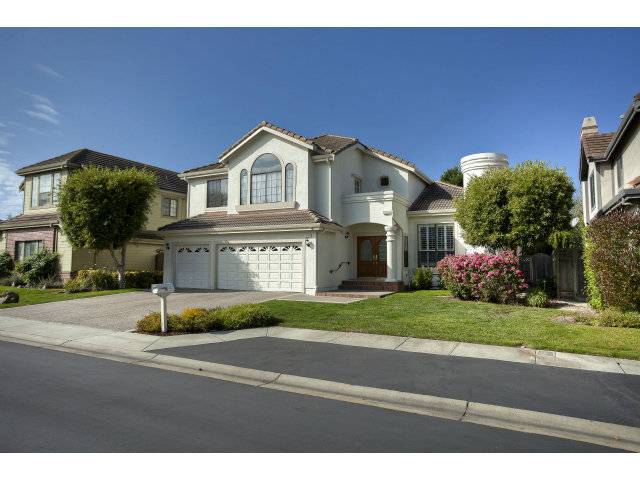 Half Moon Bay, CA 94019,236 EAGLE TRACE DR