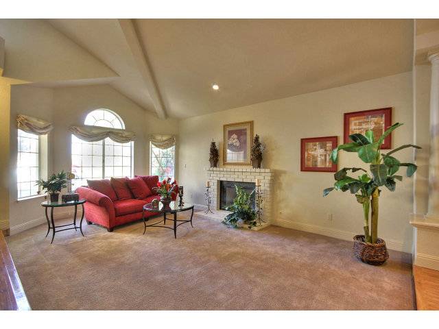 Richmond, CA 94803,5384 COUNTRY VIEW DR