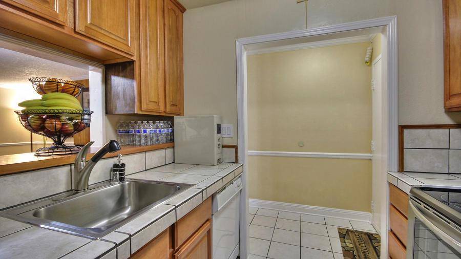 Daly City, CA 94015,Address not disclosed