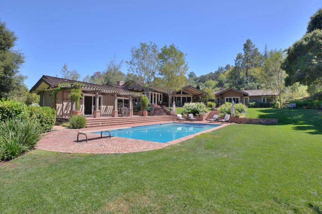 Los Altos Hills, CA 94022,25555 Willow Pond LN