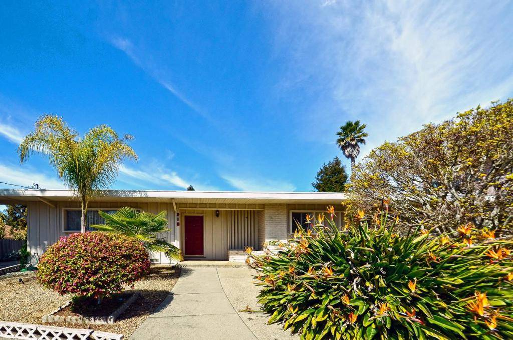 Aptos, CA 95003,216 Saint Andrews DR