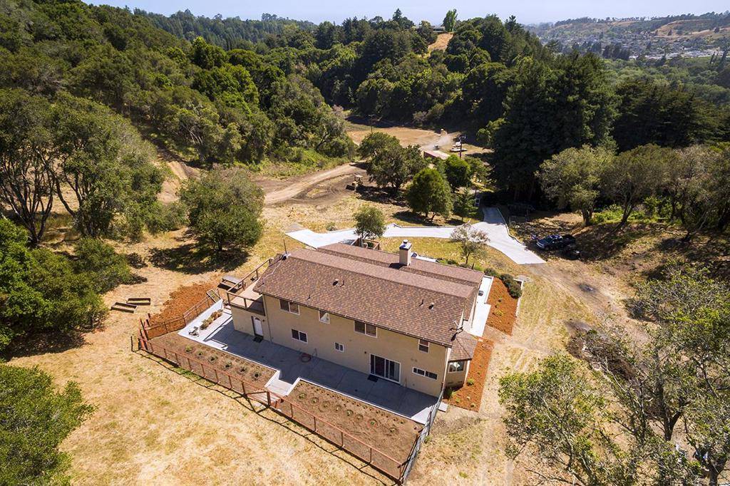 Soquel, CA 95073,150 Meadow Haven LN