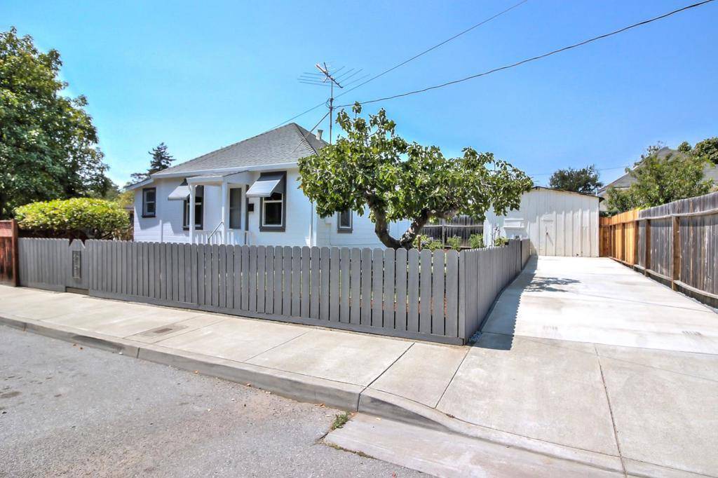 Watsonville, CA 95076,4 7th ST