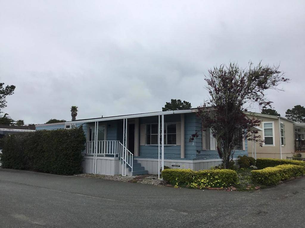 Half Moon Bay, CA 94019,Address not disclosed