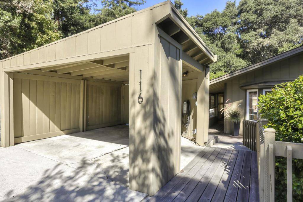 Portola Valley, CA 94028,Address not disclosed