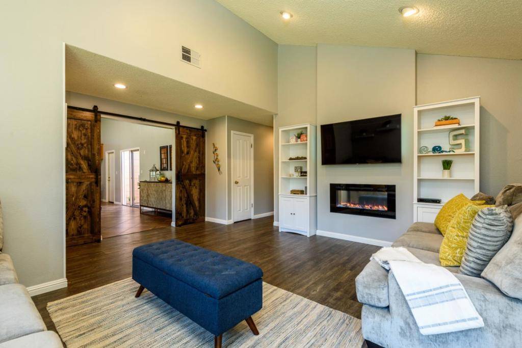 Fremont, CA 94536,36150 Easterday WAY