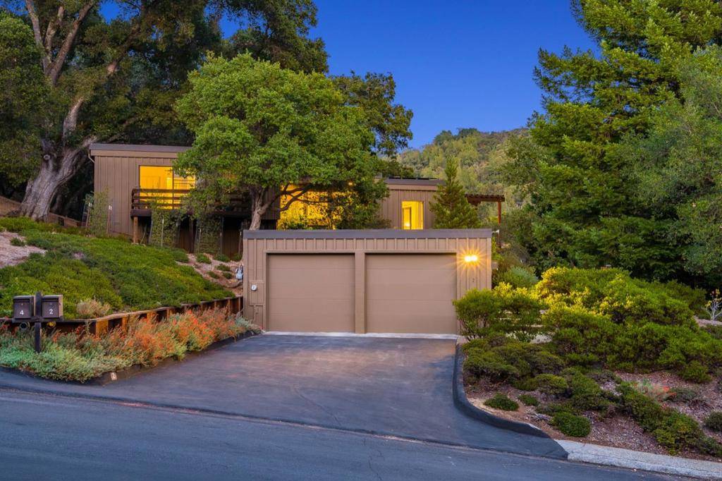 Portola Valley, CA 94028,Address not disclosed