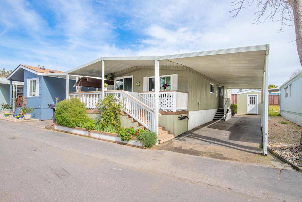 Soquel, CA 95073,100 N RODEO GULCH