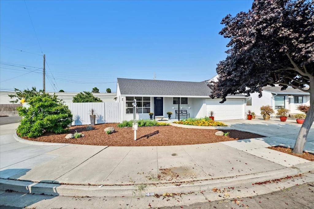 San Leandro, CA 94579,Address not disclosed