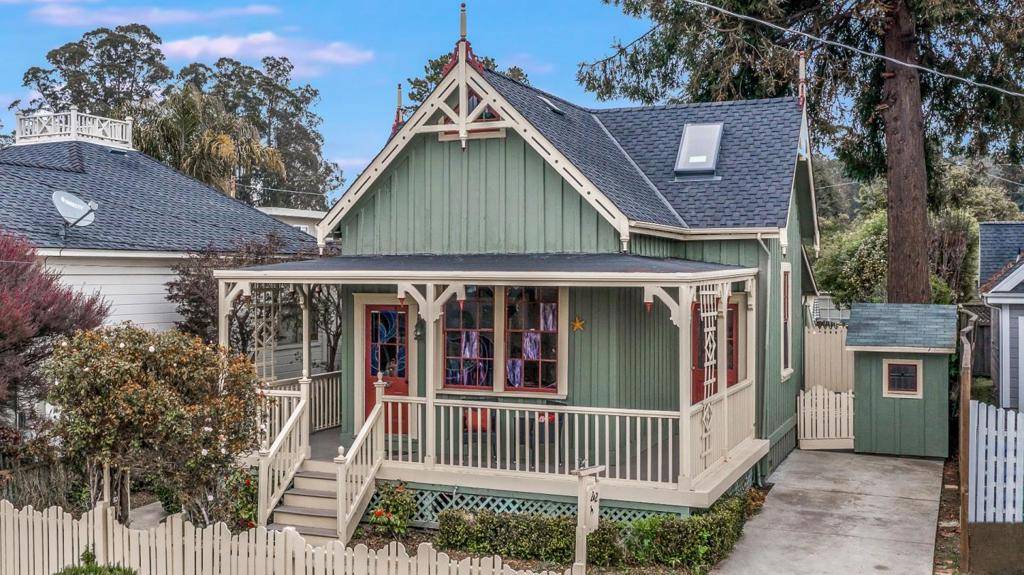 Capitola, CA 95010,Address not disclosed