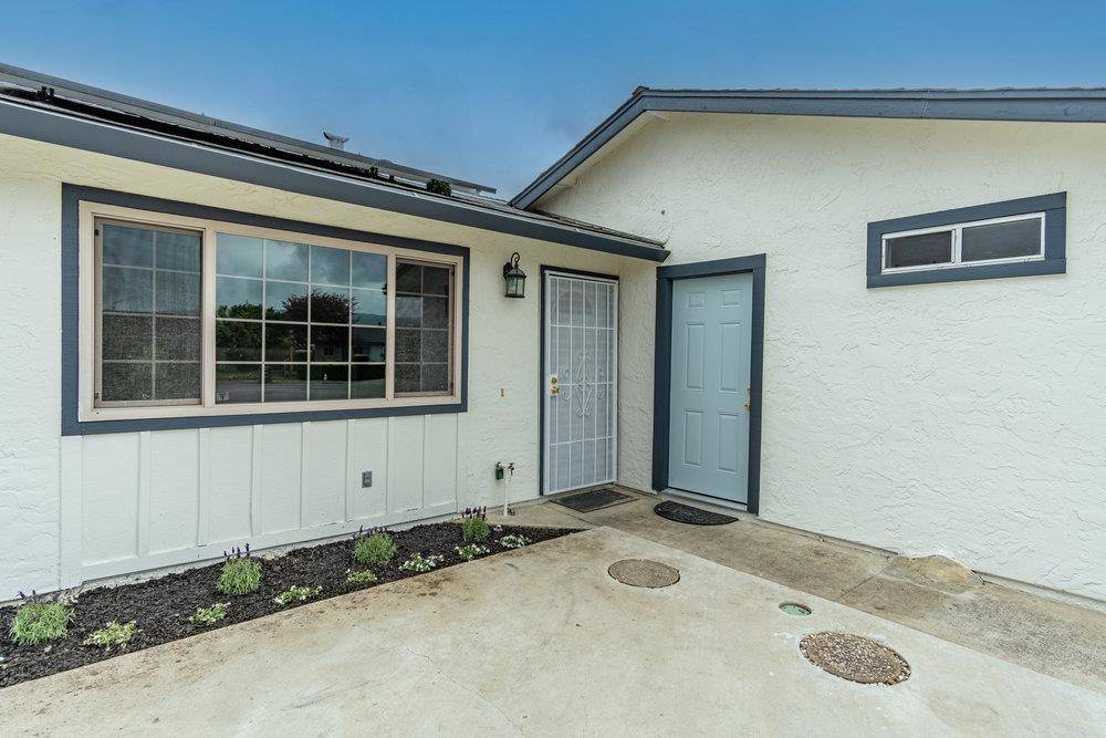 Hollister, CA 95023,Address not disclosed