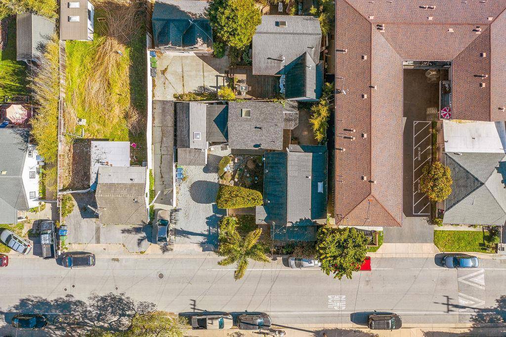 Santa Cruz, CA 95062,552 14th Ave
