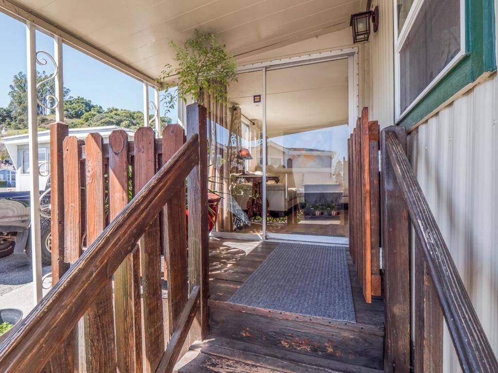 Soquel, CA 95073,999 Old San Jose RD