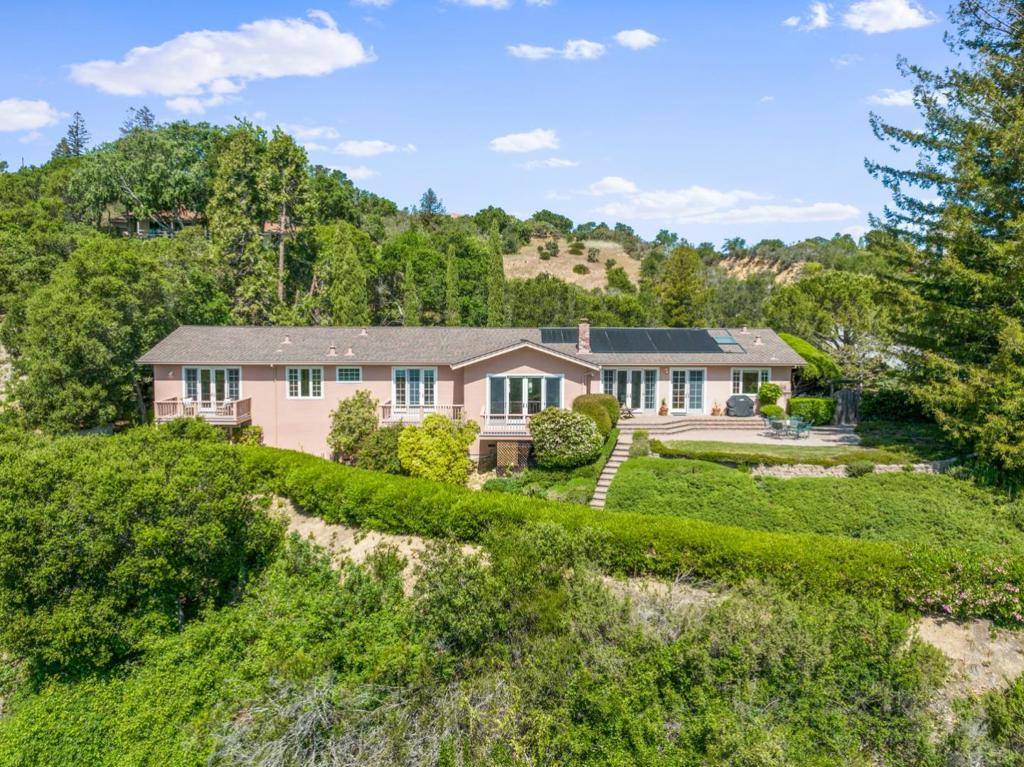 Portola Valley, CA 94028,Address not disclosed