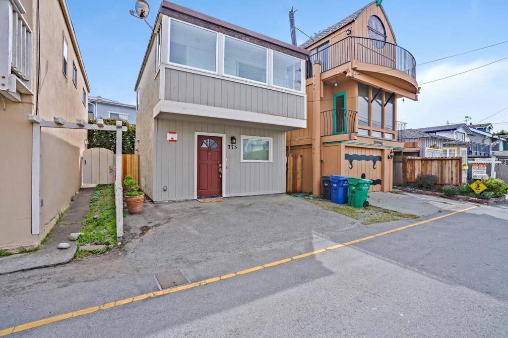 Pacific Grove, CA 93950,Address not disclosed