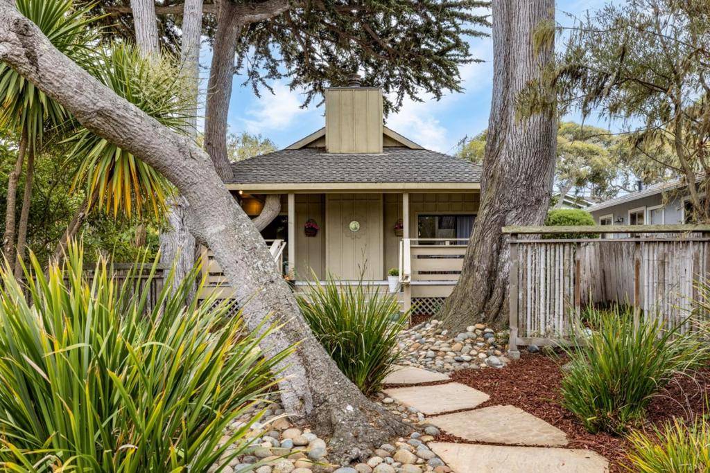 Pacific Grove, CA 93950,Address not disclosed