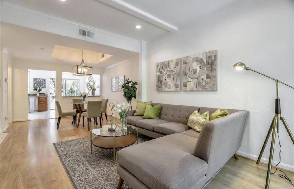 San Jose, CA 95136,495 White Chapel