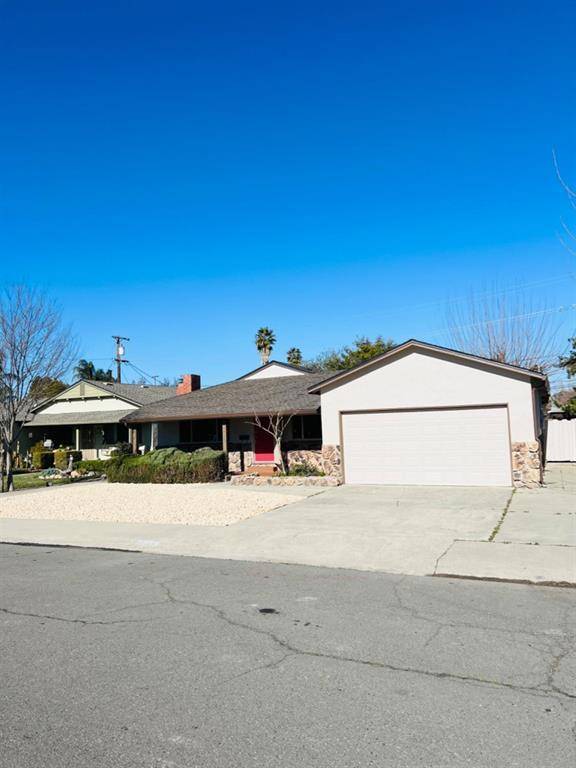 Gustine, CA 95322,1315 Hales DR