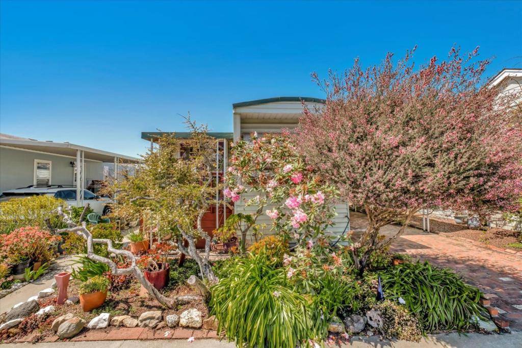 Capitola, CA 95010,4160 Jade ST