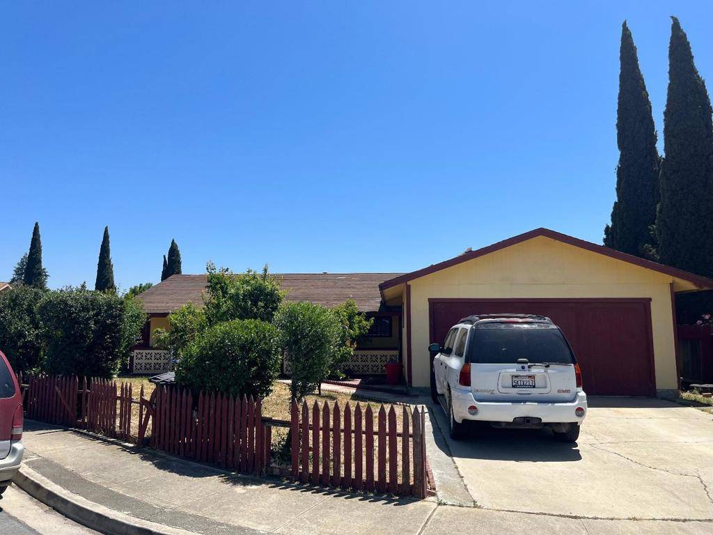 Soledad, CA 93960,306 Maya CIR