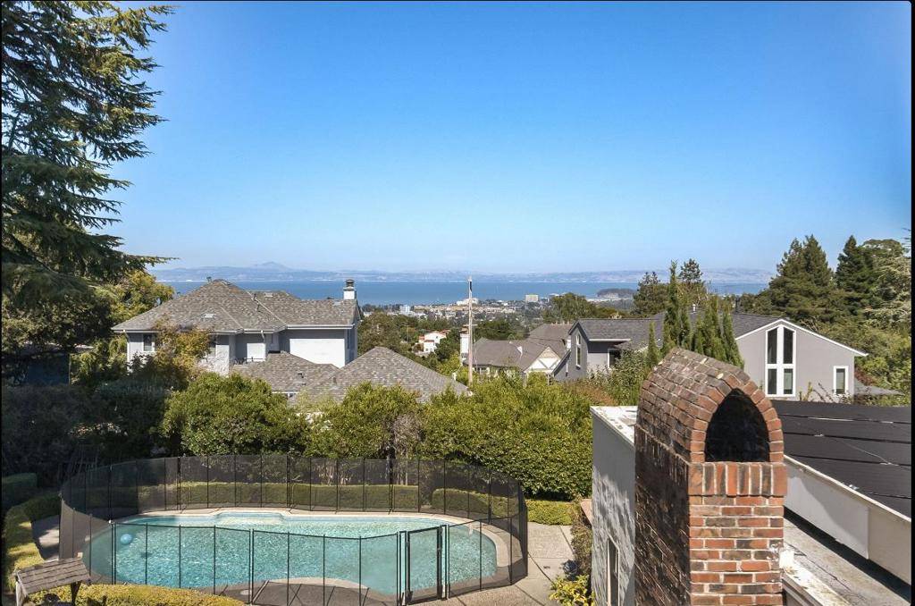 Burlingame, CA 94010,109 La Mesa DR