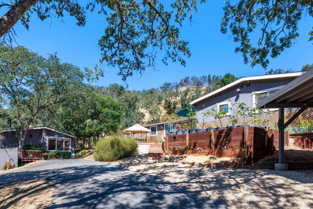 Carmel Valley, CA 93924,3 Trampa