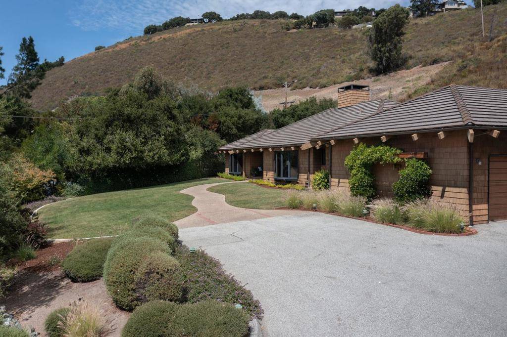 Carmel Valley, CA 93924,80 Via Milpitas