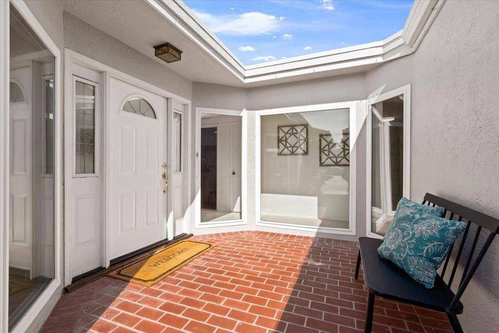 Foster City, CA 94404,1375 Halibut ST