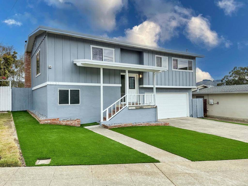 Pacifica, CA 94044,1131 Manzanita DR