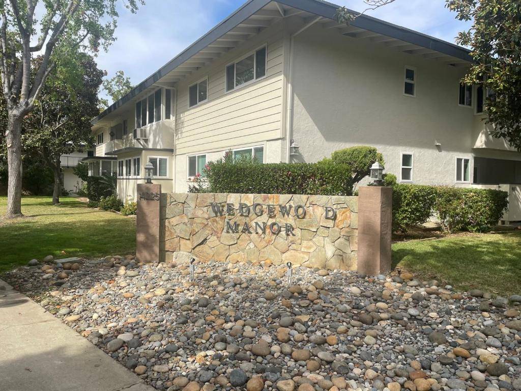 Los Gatos, CA 95032,14225 Lora DR #22