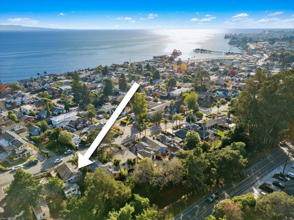 Capitola, CA 95010,510 Escalona DR