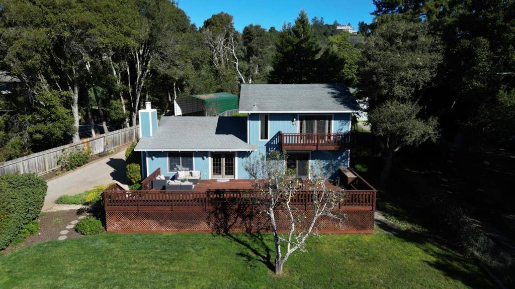 Aptos, CA 95003,999 Old Farm LN