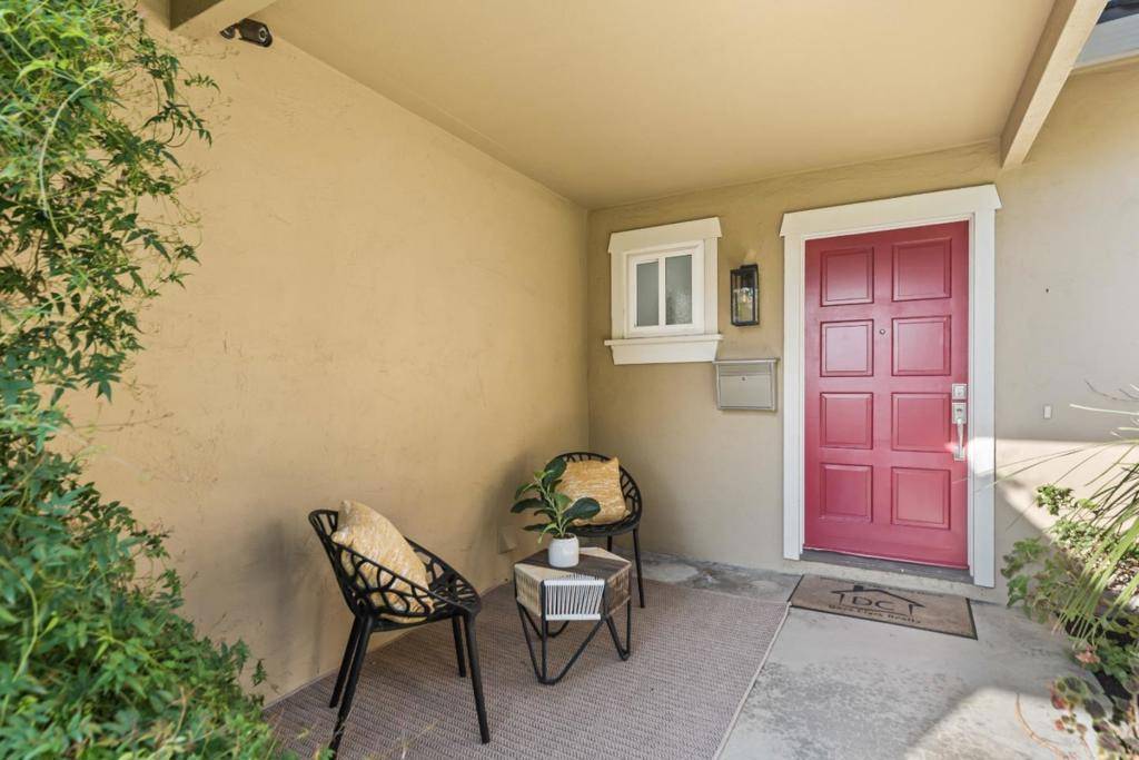 Sunnyvale, CA 94086,1075 Cassia WAY