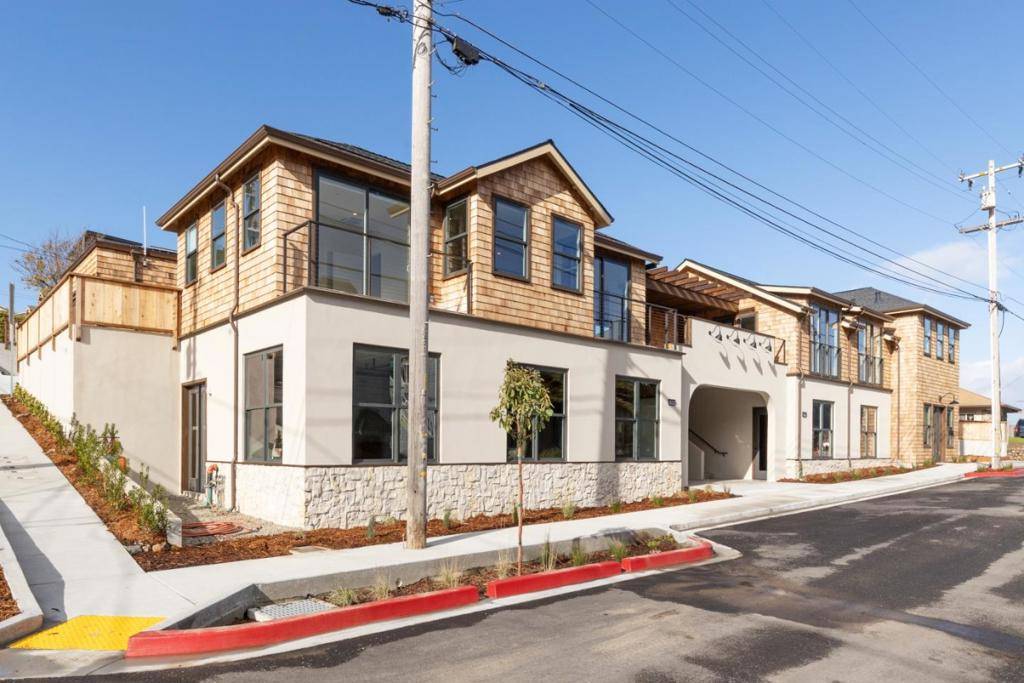 Pacifica, CA 94044,1200 Danmann AVE