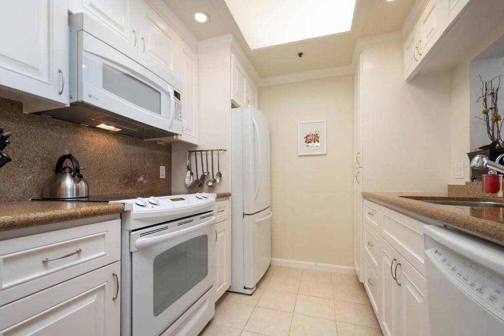 San Mateo, CA 94401,1 Baldwin AVE #707