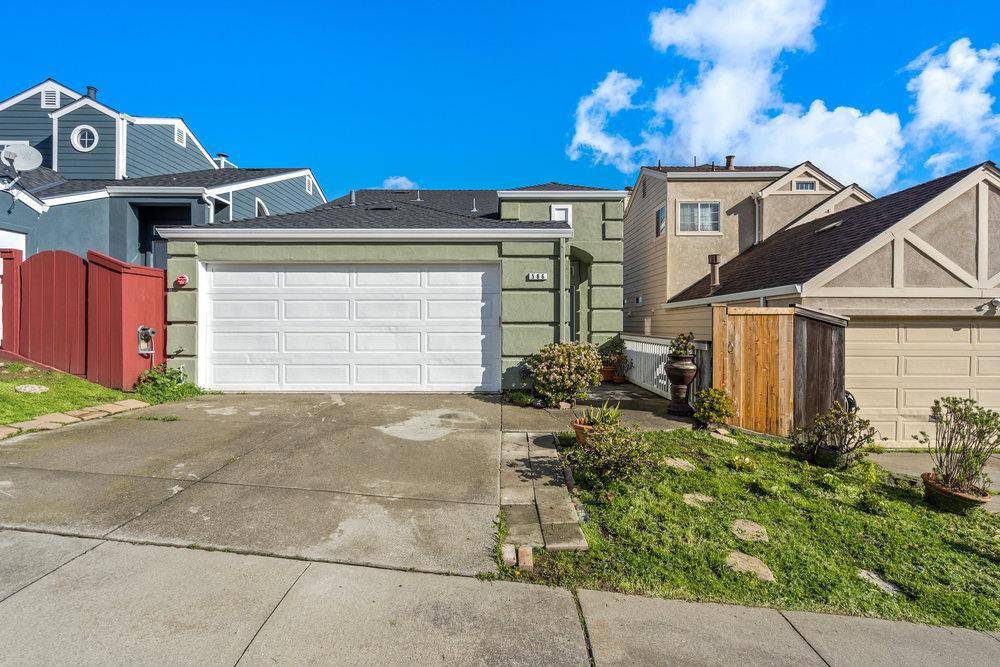 Daly City, CA 94014,586 Alexis CIR