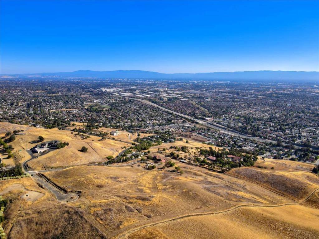 Milpitas, CA 95035,1321 Terra Vista CT