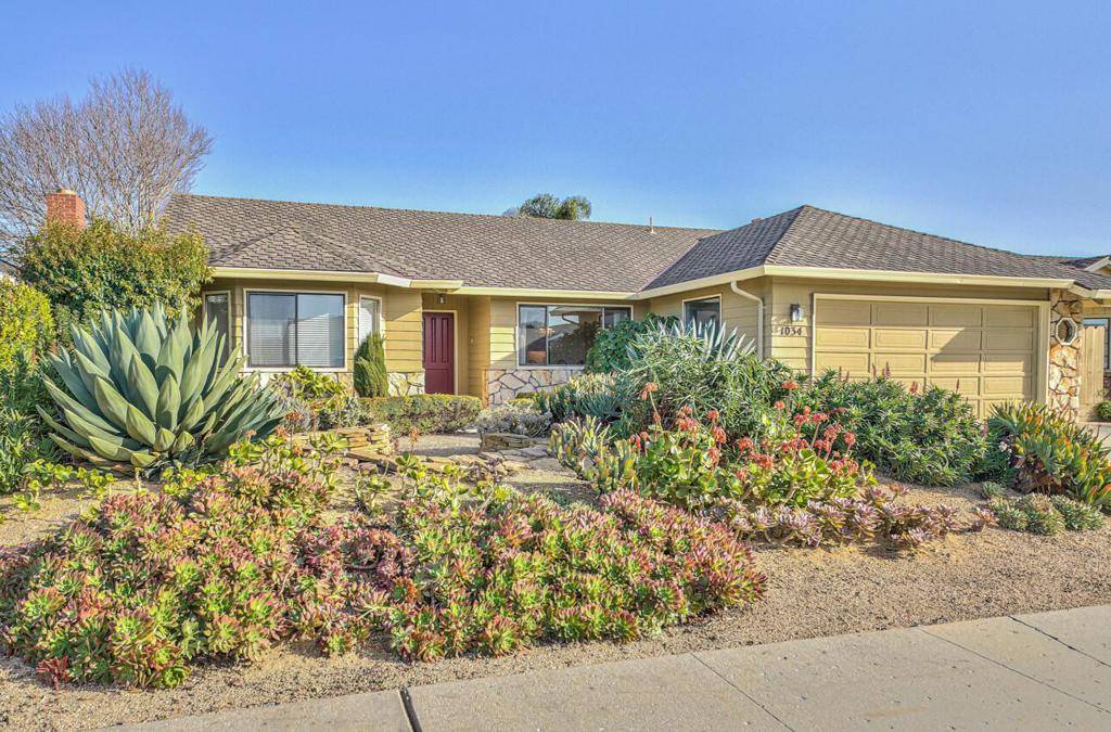 Salinas, CA 93901,1034 Kentfield DR