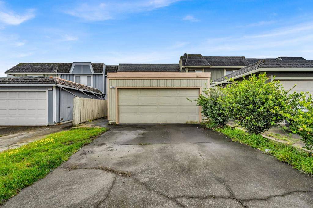 South San Francisco, CA 94080,3708 Radburn DR