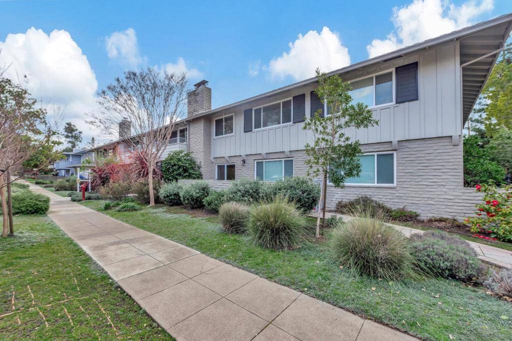 Los Altos, CA 94022,460 Lassen ST #9