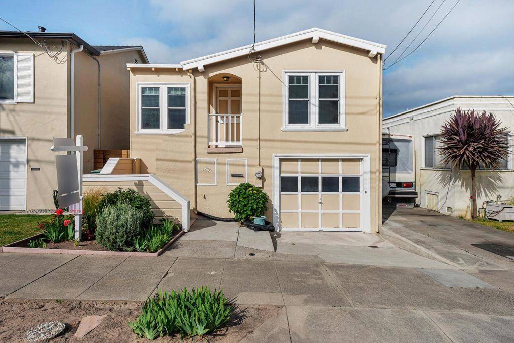 San Bruno, CA 94066,469 Elm AVE