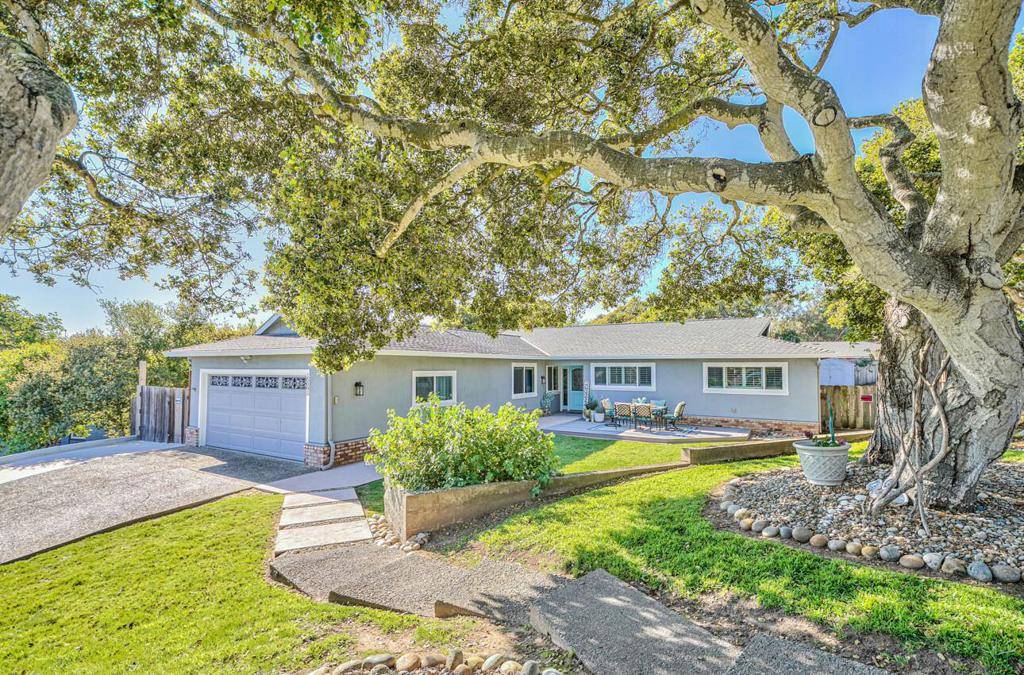 Prunedale, CA 93907,15095 Oak Hills DR